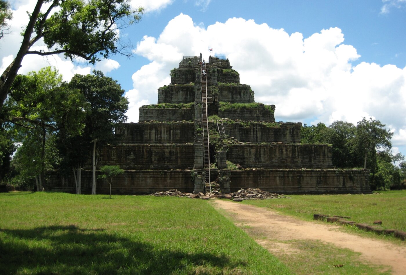 Koh Ker temple Cambodia