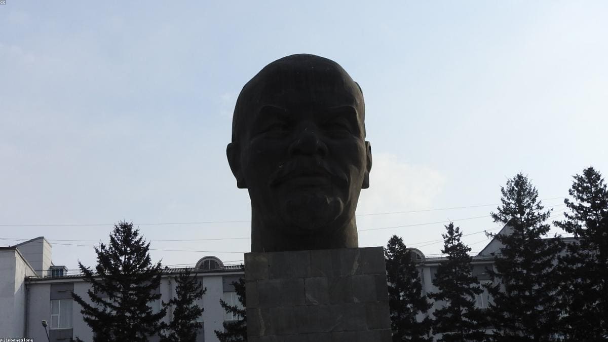 Владивосток и Приморье: Маяк Токаревского