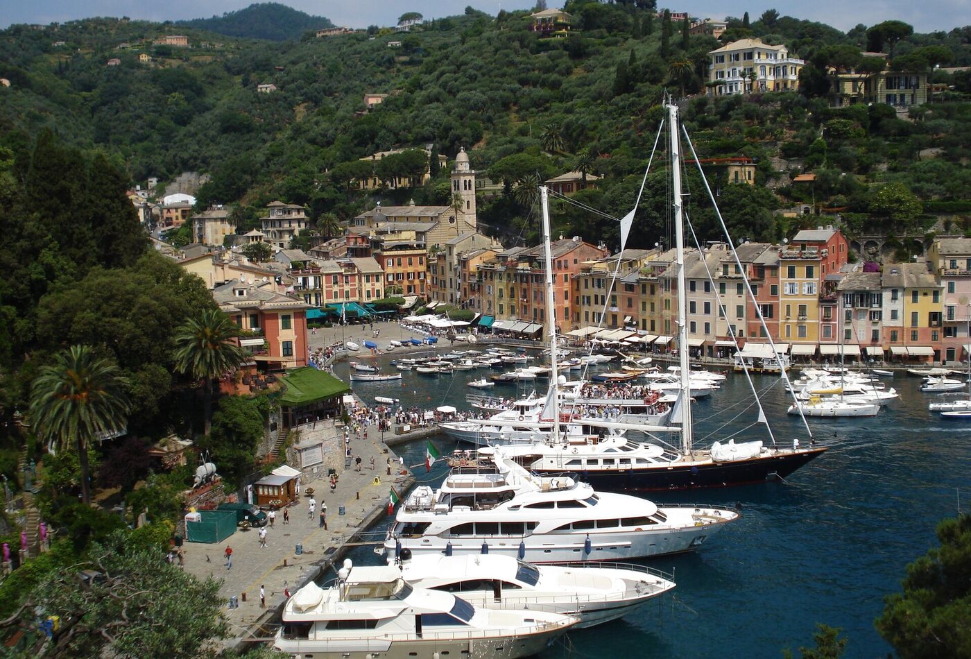 Portofino coast в теплый сезон Liguria