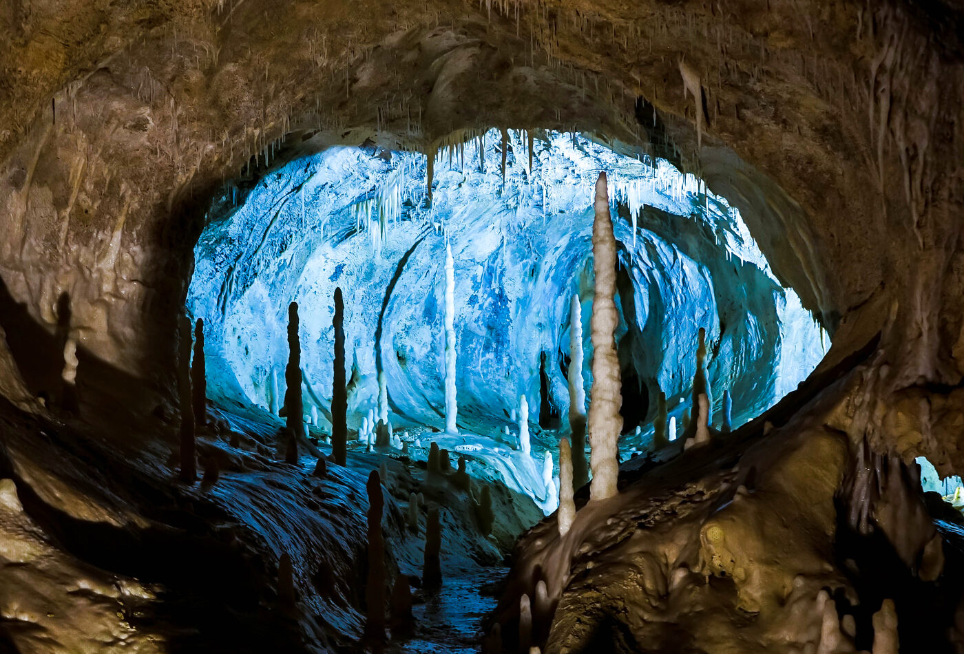 Grotte di Frasassi как indoor natural anchor