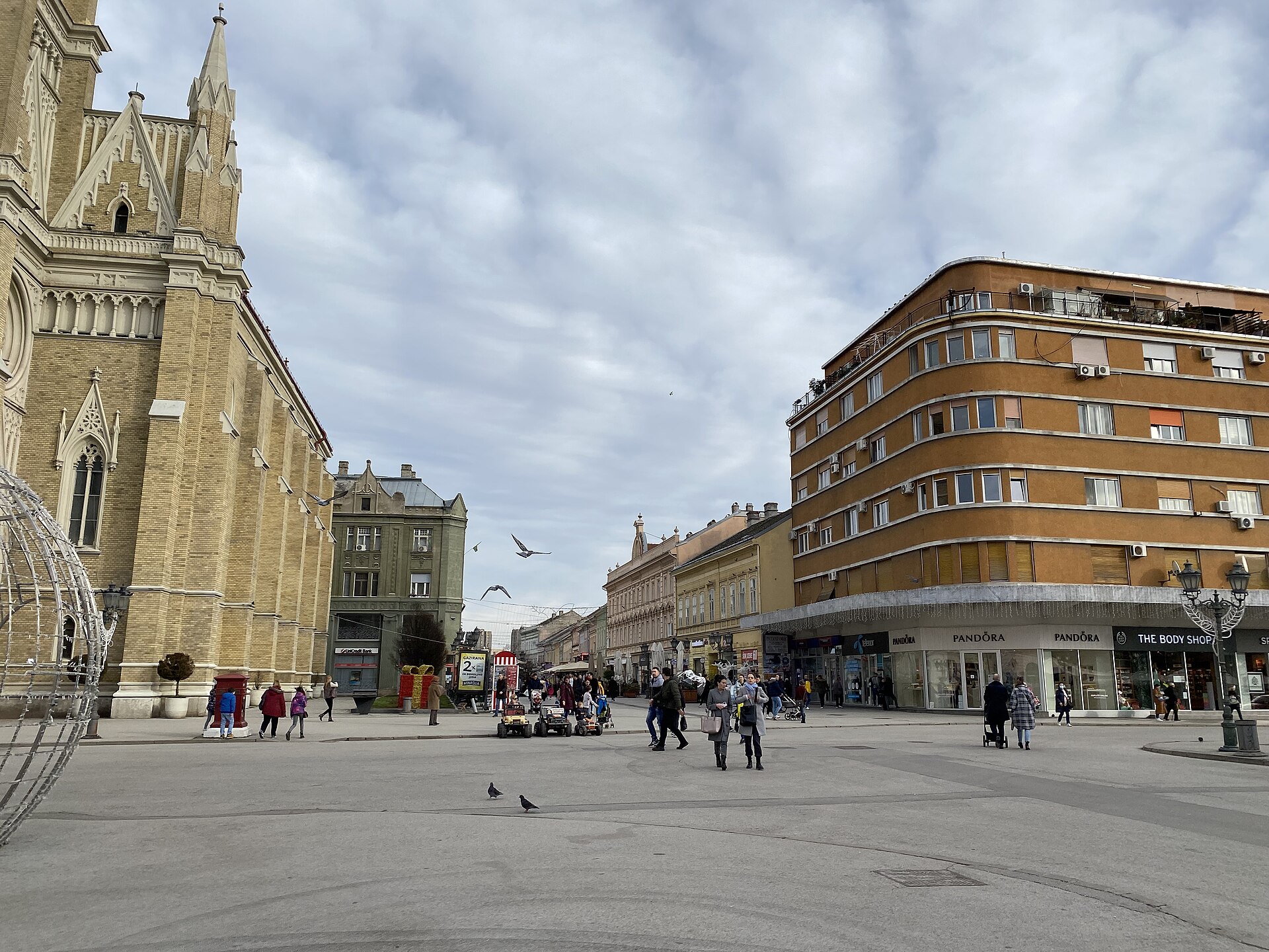 Novi SAD Square, Сербия